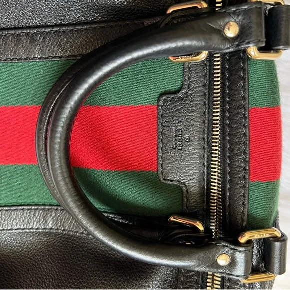 Gucci Boston, Preloved, strong perfume smell - Picture 9 of 17